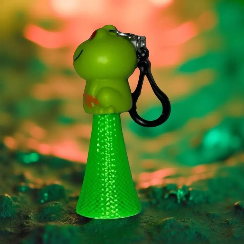 NWOT Funny Stick Jump Scare Frog Key Holder Backpack Clip B20
